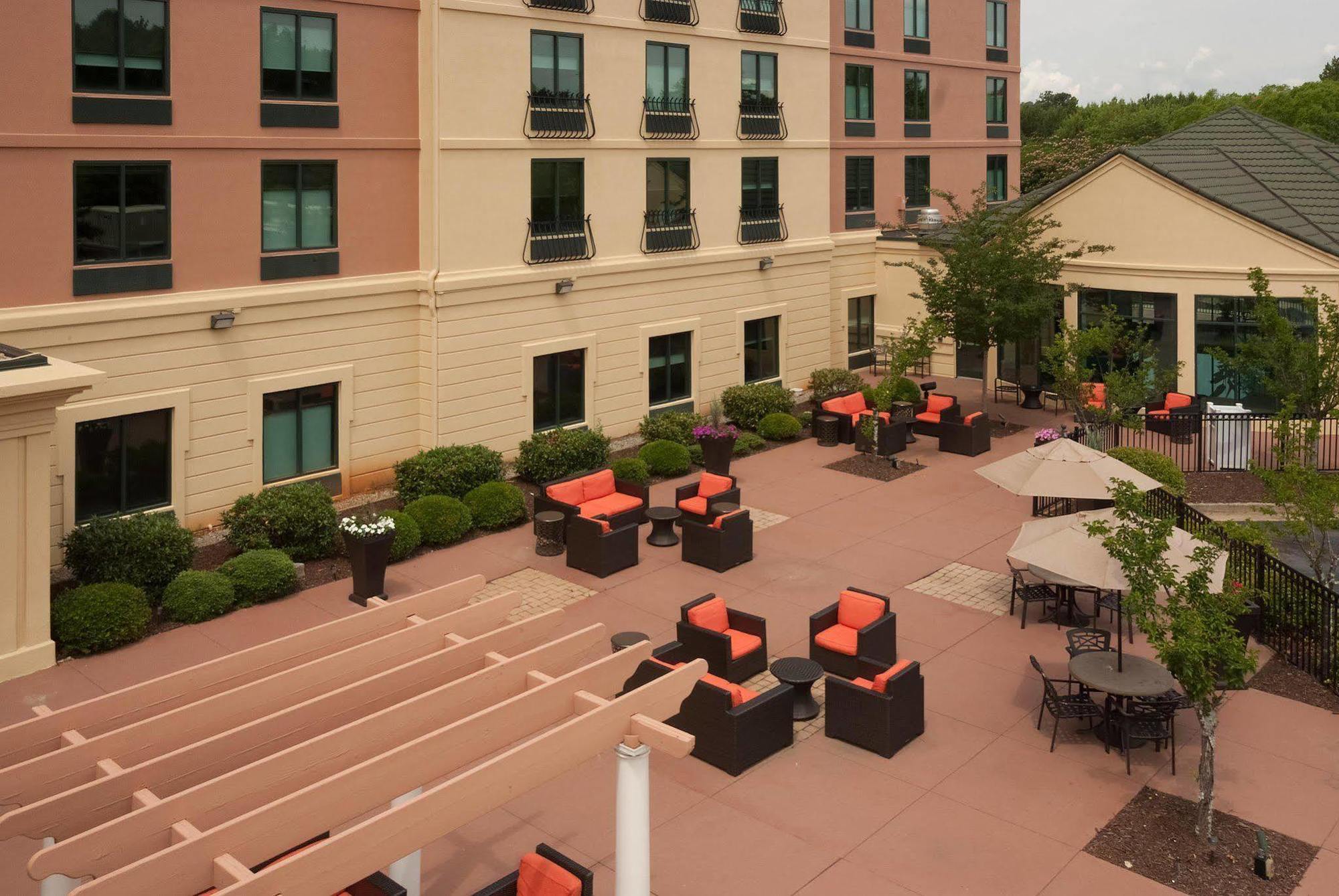 Hilton Garden Inn Atlanta Airport/Millenium Center Exteriér fotografie